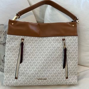 NWT Michael Kors Lex Large Hobo